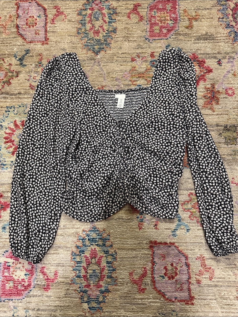 Hollister Black Floral Twist-Front Long Sleeve Top
